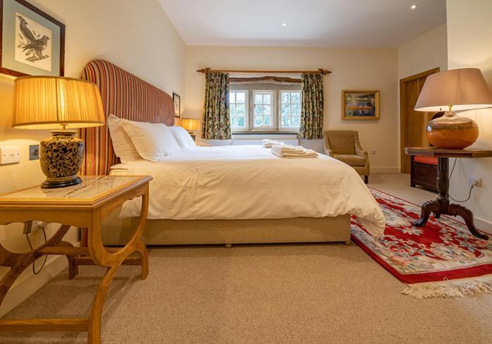 The Fleece Inn Shireshead Экстерьер фото