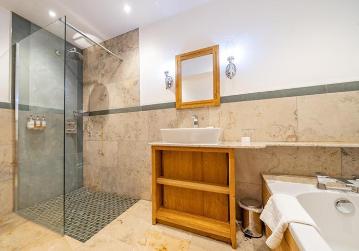 The Fleece Inn Shireshead Экстерьер фото