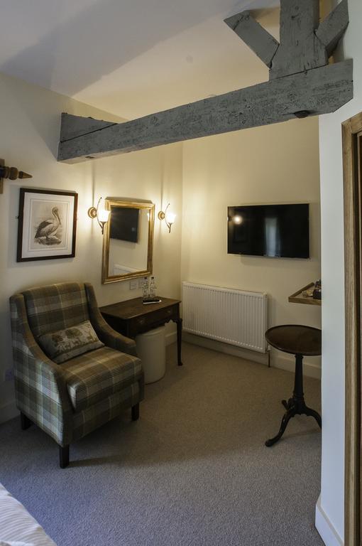 The Fleece Inn Shireshead Экстерьер фото