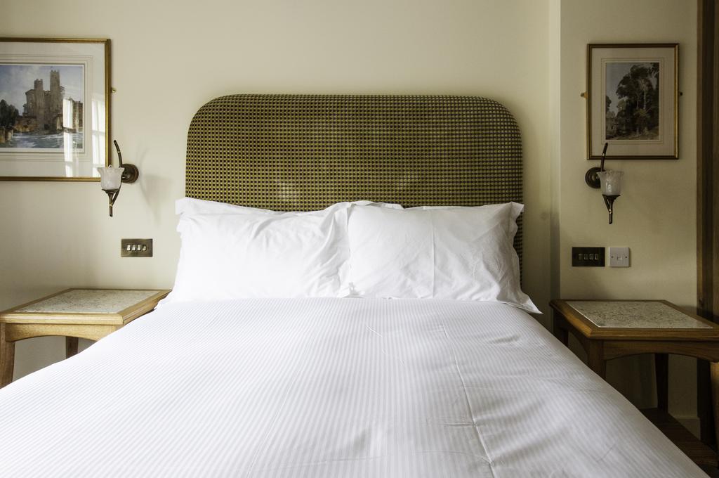 The Fleece Inn Shireshead Экстерьер фото