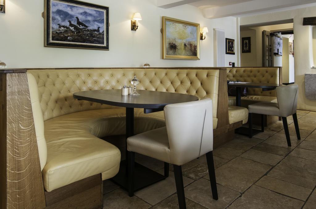 The Fleece Inn Shireshead Экстерьер фото