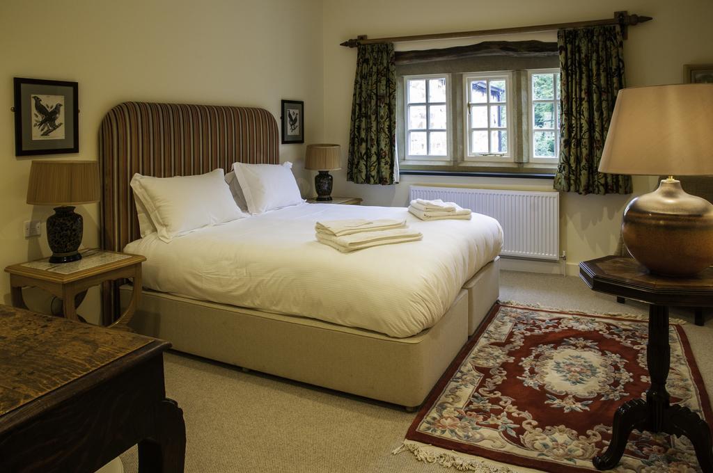 The Fleece Inn Shireshead Экстерьер фото