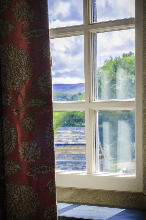 The Fleece Inn Shireshead Экстерьер фото